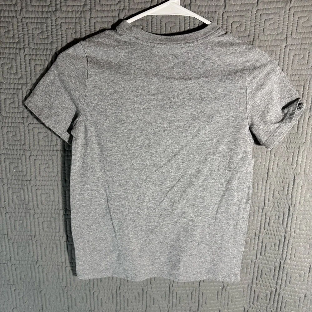 Cat & Jack T-Shirt Boys Size Medium 8/10 Grey Gray Camp Equipment Short Sleeve